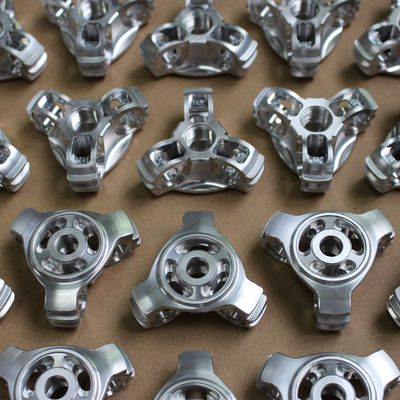 Material que trabaja a máquina y de torneado del CNC de la alta precisión de las piezas del aluminio 6061