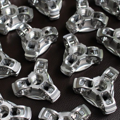 Piezas de aluminio de anodización del CNC, ODM dado vuelta del OEM de las piezas de la alta precisión
