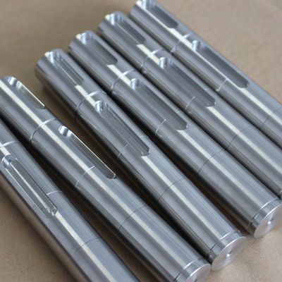 material de torneado del acero inoxidable 304 de las piezas del CNC de la alta precisión de 0.01m m que muele