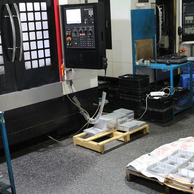 Componentes que muelen de encargo del CNC, fabricación rápida de aluminio del prototipo de las piezas que muele