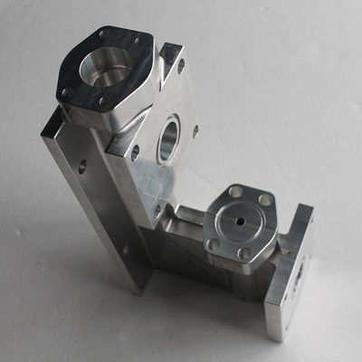 Creación de un prototipo rápida trabajada a máquina de encargo de los componentes de la aleación de aluminio 6061
