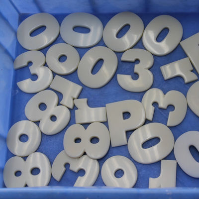 Piezas plásticas del prototipo rápido del CNC de la alta precisión que enarenan final superficial de pulido
