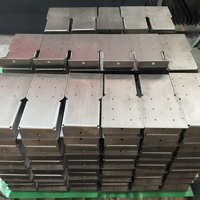 La fabricación de chapa mecánica de la precisión parte el material del grueso SS304 de 3.5m m