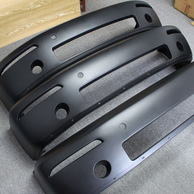 Fabricación del bajo volumen de la industria del automóvil de RIM Large Bumper Parts For del moldeo a presión de reacción