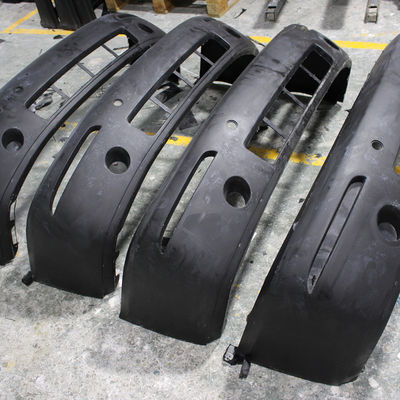 Moldeo a presión RIM Large Parts For Car Front Bumpers de reacción del ODM del OEM