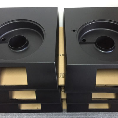 El prototipo del bajo volumen del moldeo a presión de reacción parte el material del poliuretano
